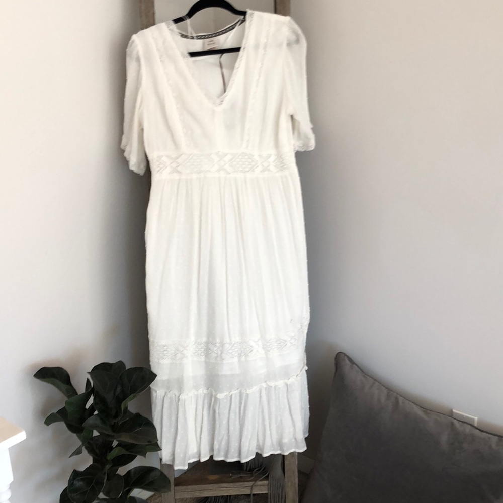 White boho dress